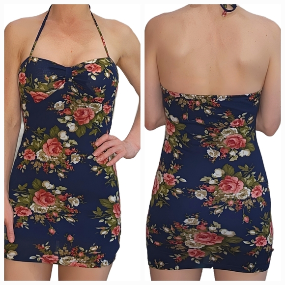Floral Mini Dress with Built in Bra Padding Size Small - Picture 1 of 6